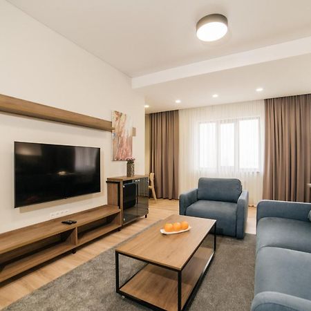 Solutel Apartments-35 Bishkek Bagian luar foto